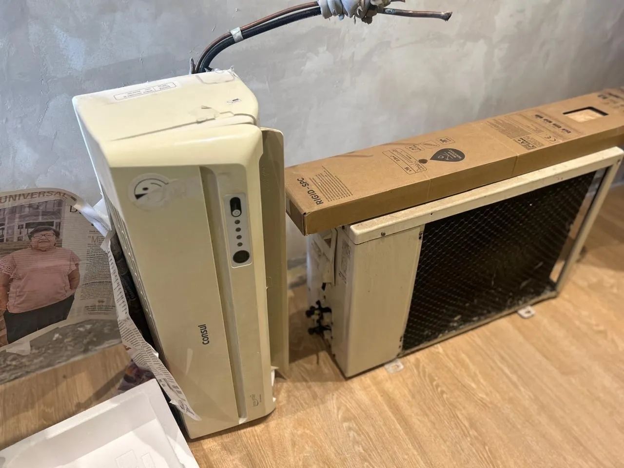 Consul Split Air Conditioner 7,000 BTUs - Fully Functional - R$ 500.00