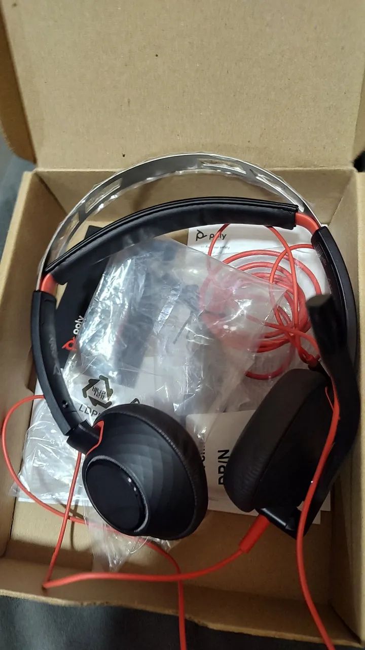 Poly Blackwire 5200