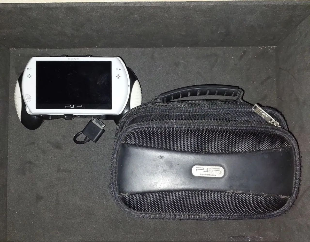 Sony Playstation PSP GO  - Foto 2