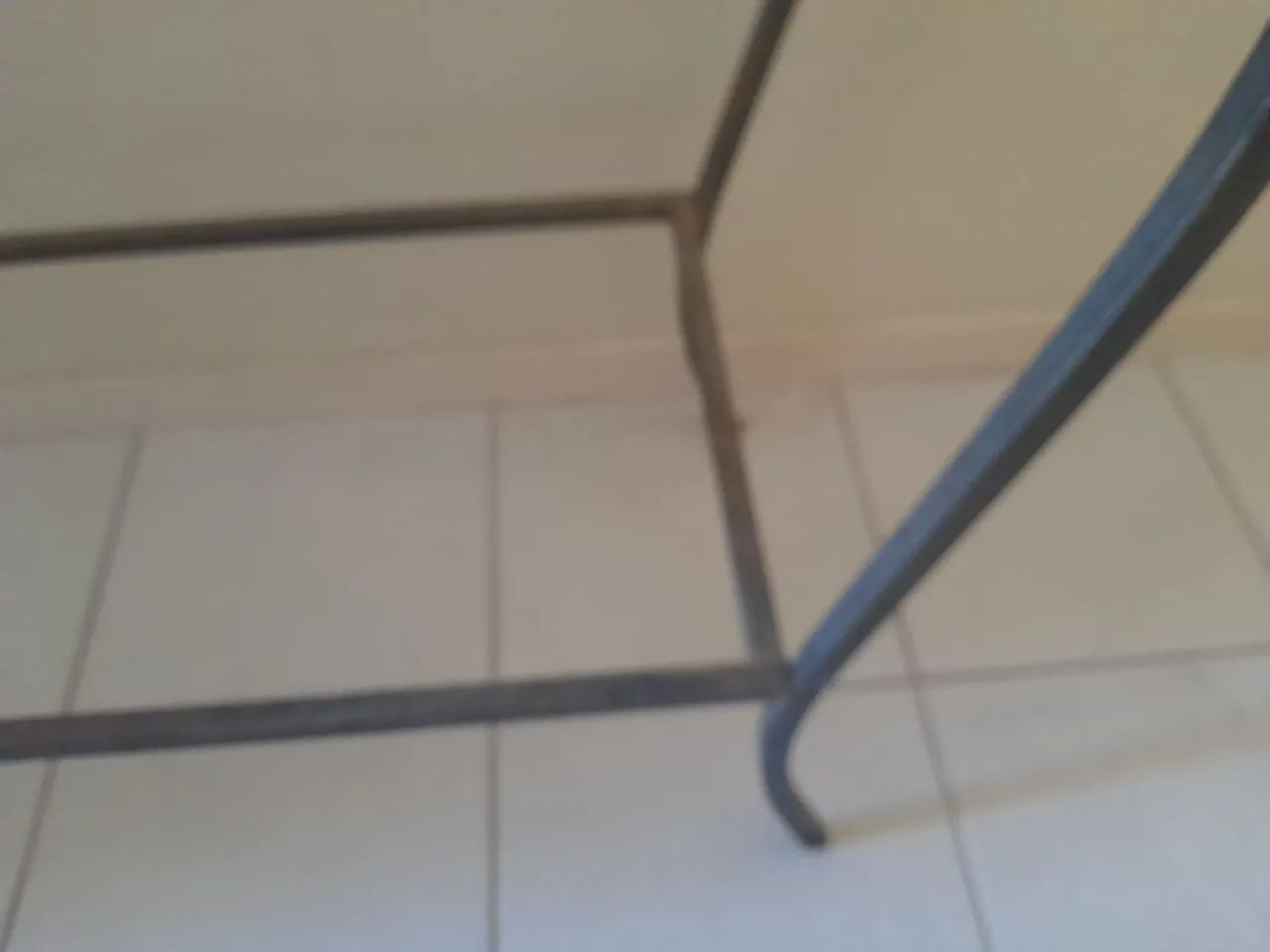Mesa aparador ferro / vidro - Foto 4