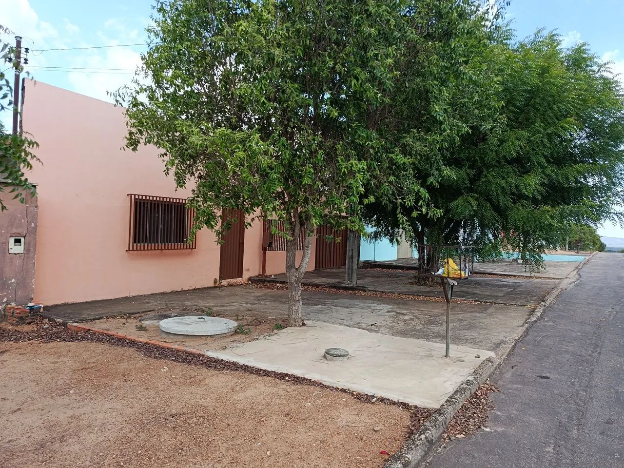 Vendo residência com kitnet inclusa - Foto 2