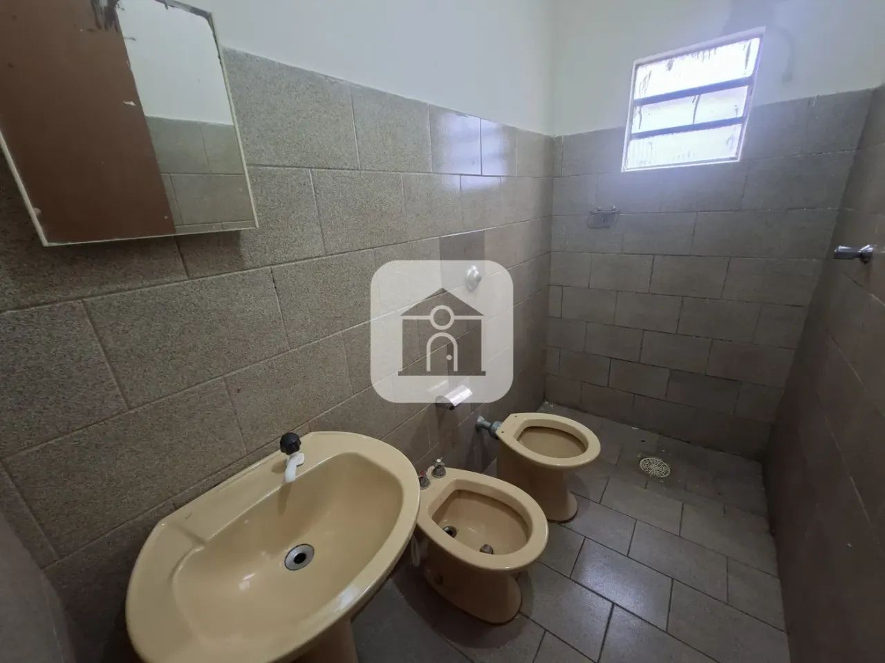 Casa para locação no bairro Martins - Foto 5