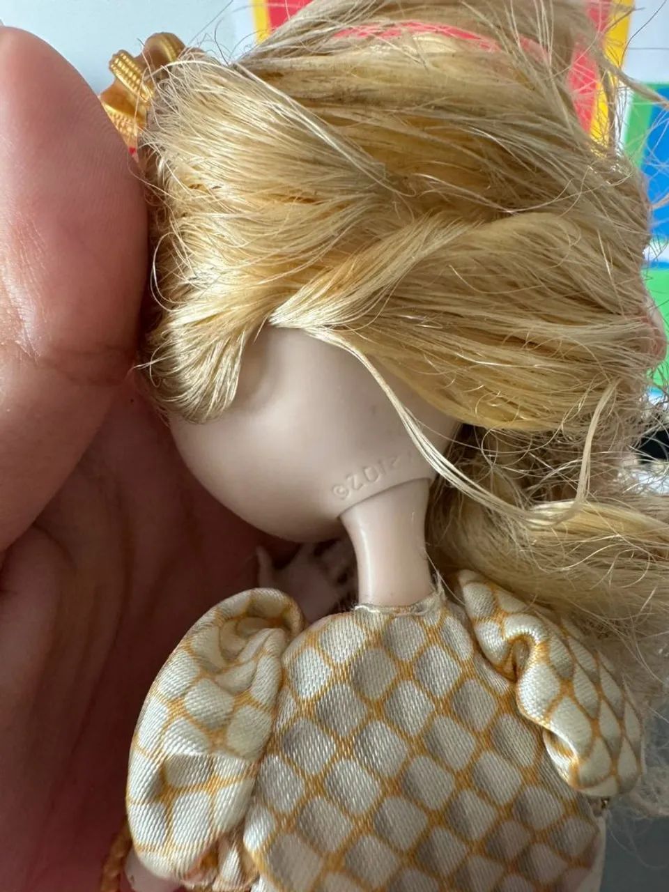 Boneca Ever After High Apple White First Chapter Re-release 2015 Original Mattel. - Foto 3