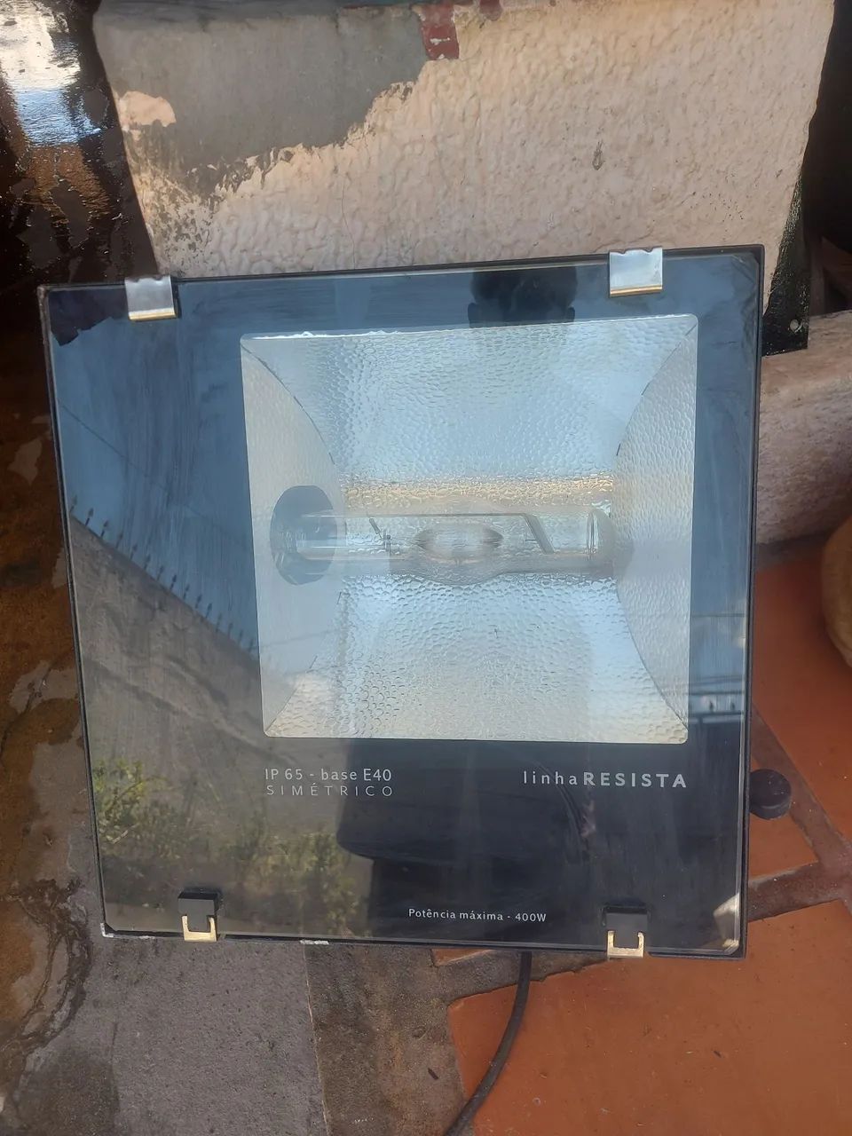 Refletor 220v - Foto 2
