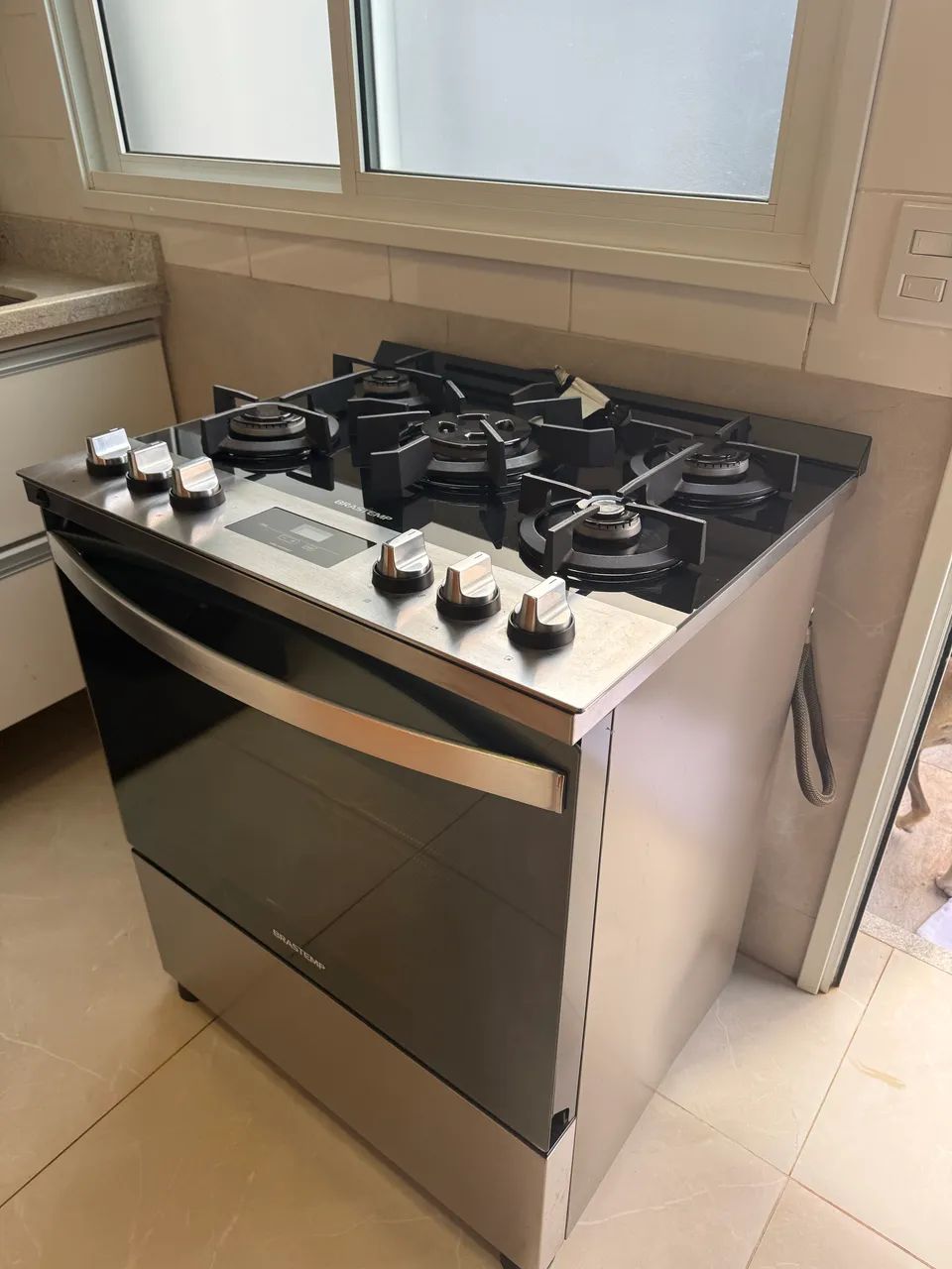 Fofão Brastemp 5 bocas inox mesa de vidro - usado em ótimo estado  - Foto 5