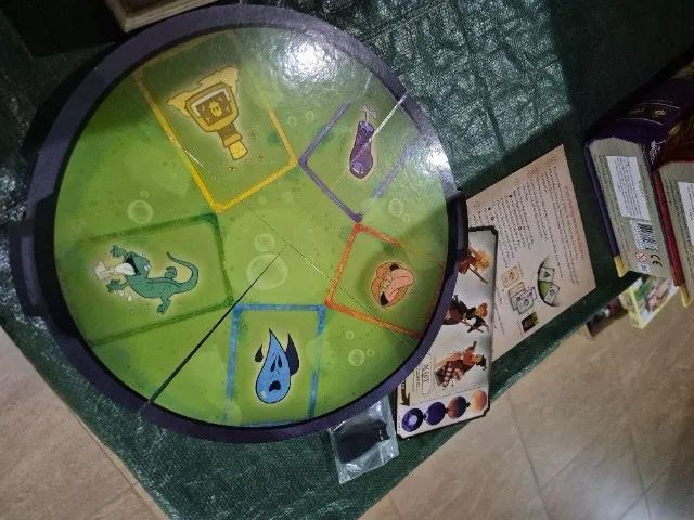 Disney Hocus Pocus Boardgame - Jogo de tabuleiro - Foto 4