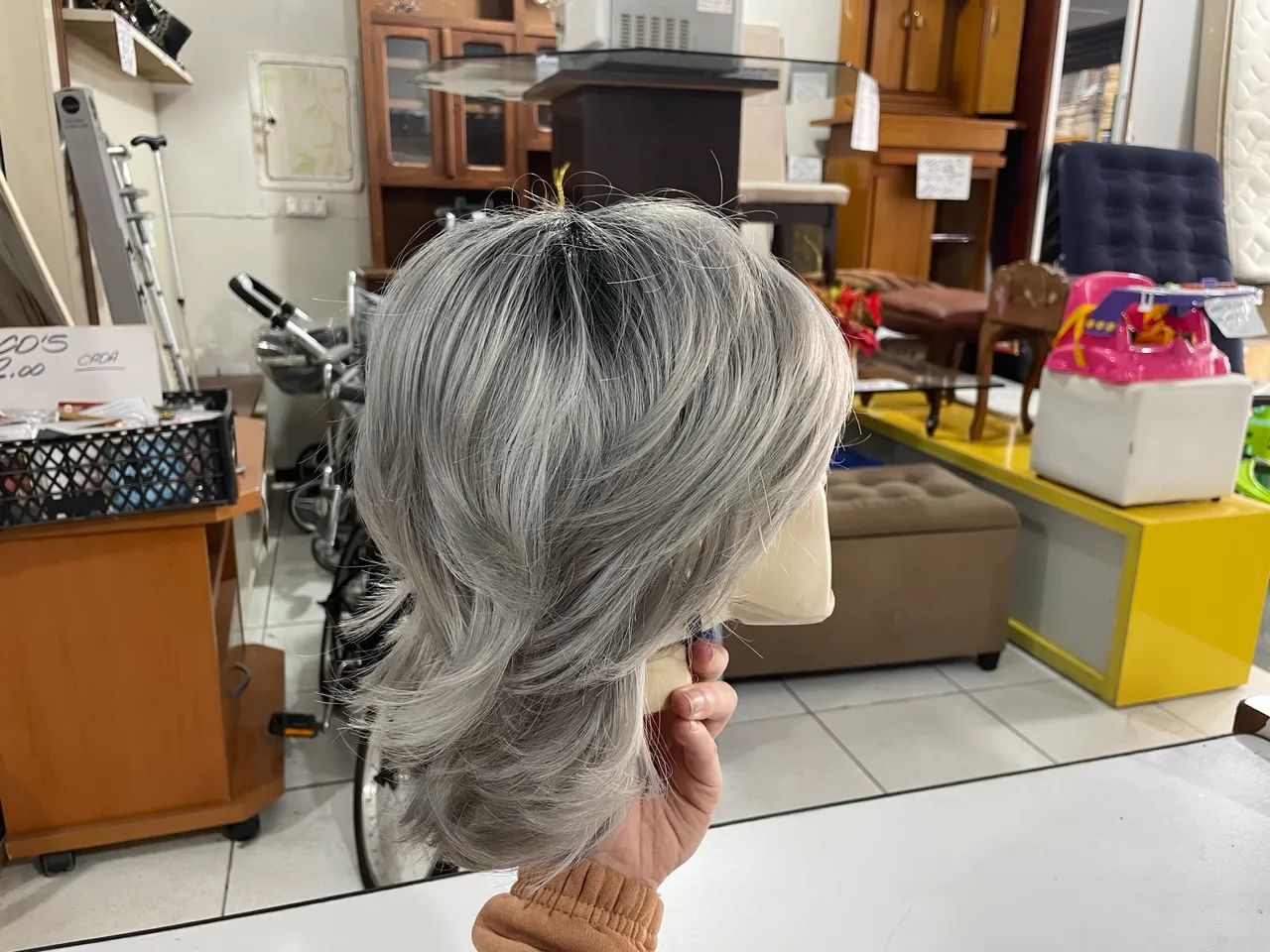 Lace Curta Cinza Wig - Foto 4