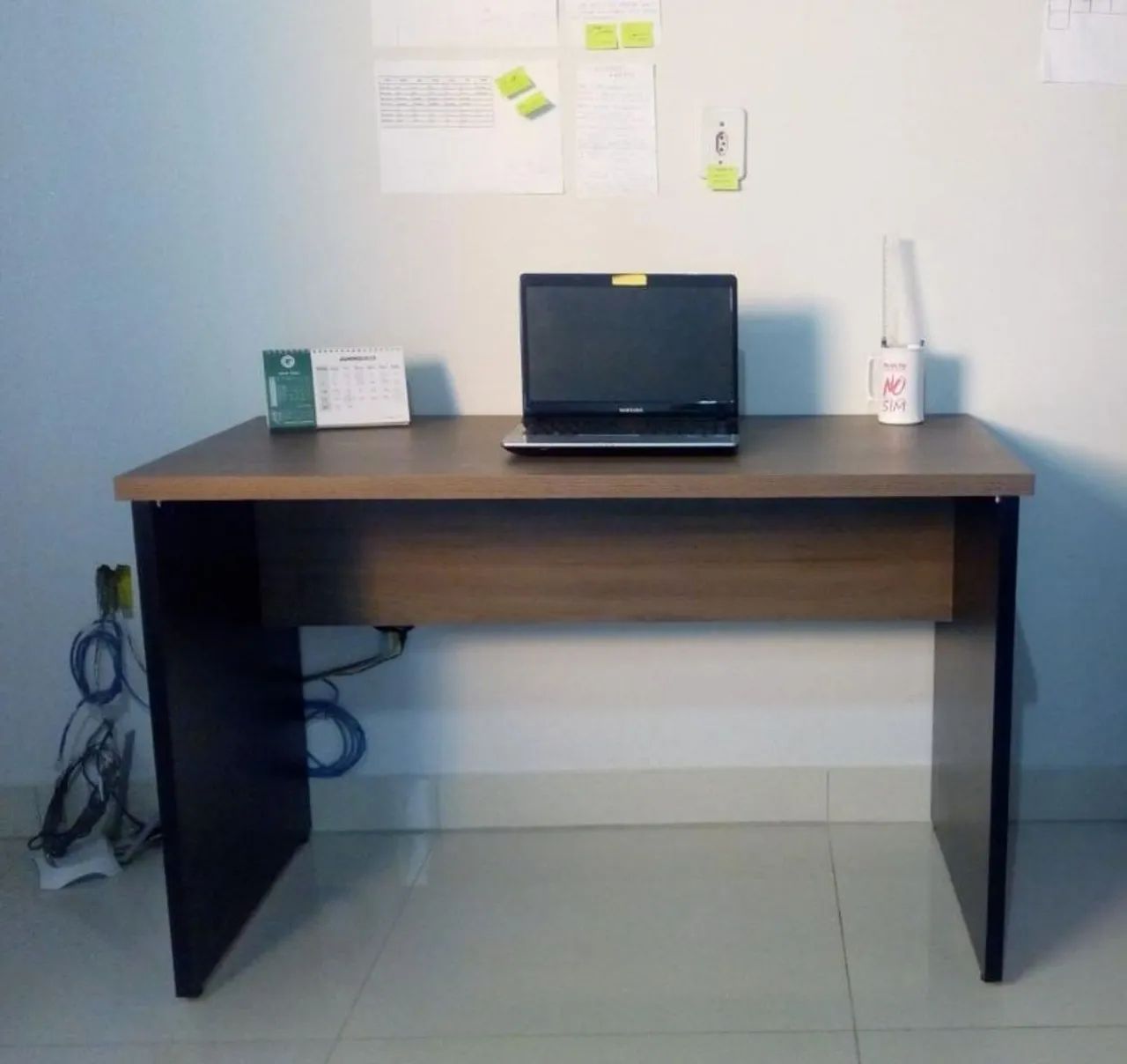 Mesa para Escritório - Pé Painel 