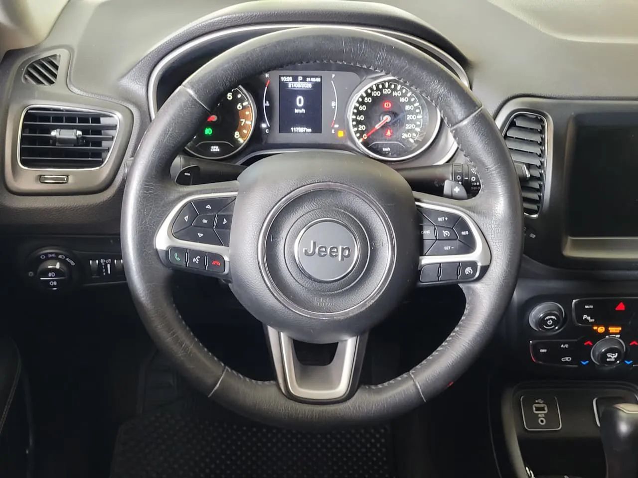 Jeep Compass Longitude 2.0 4X2 Flex 16V Aut. 2017 - Foto 4
