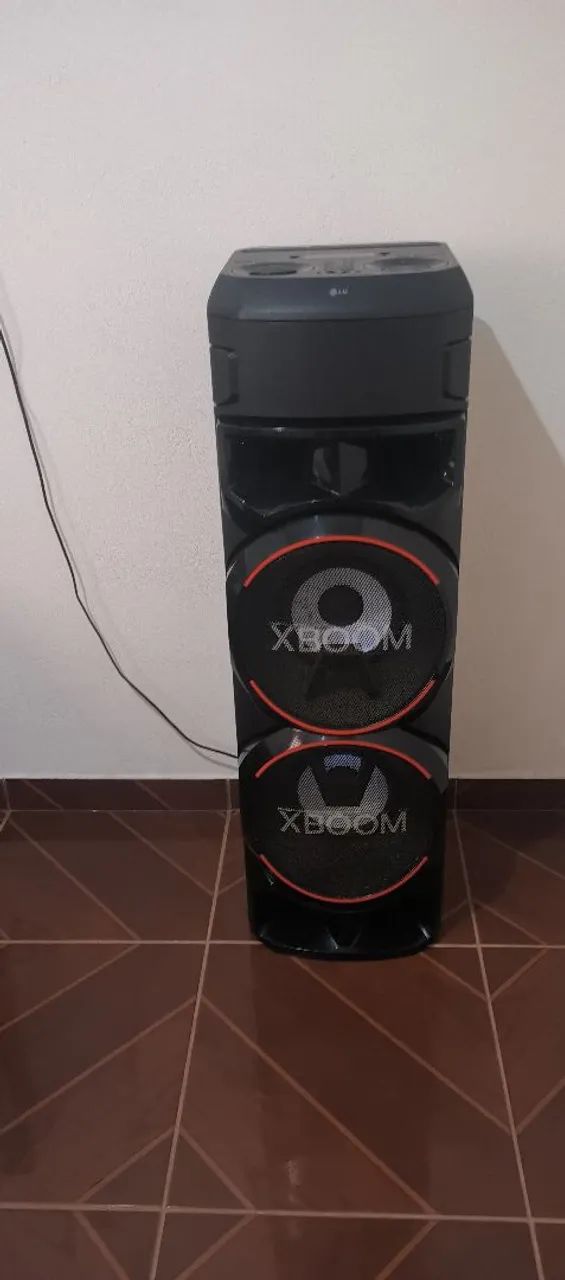 Caixa de som LG 
