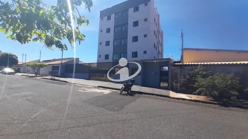 Aluguel Apartamento SEGISMUNDO PEREIRA - Foto 2