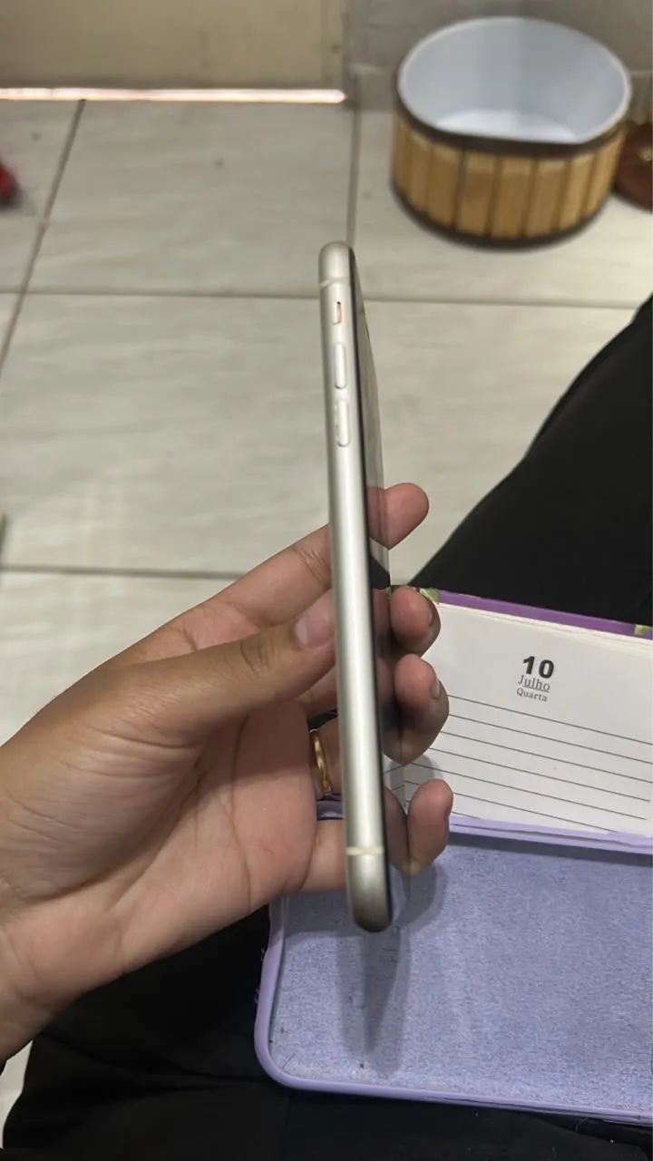 iPhone 11 128gb impecável  - Foto 2