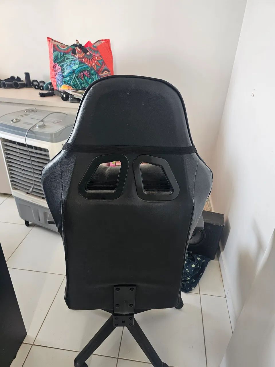Cadeira gamer - otimo estado