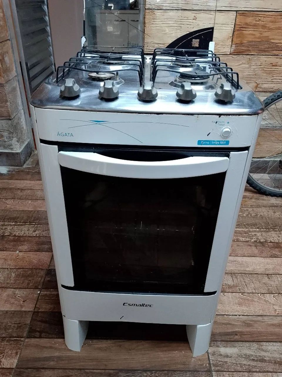 Fogão 4 bocas esmaltec