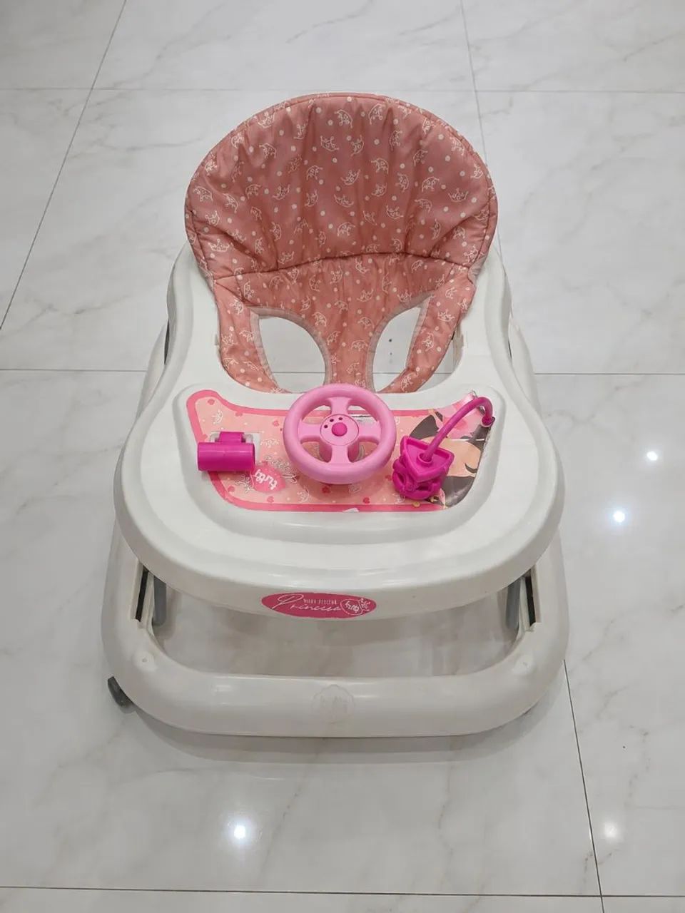 Andador de bebê 