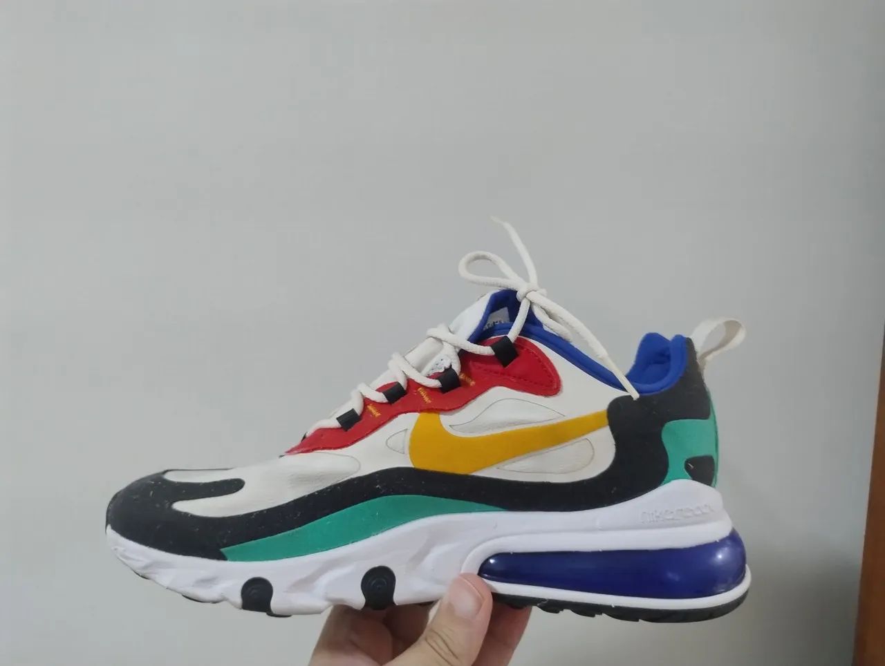 Nike Air Max 270 React 