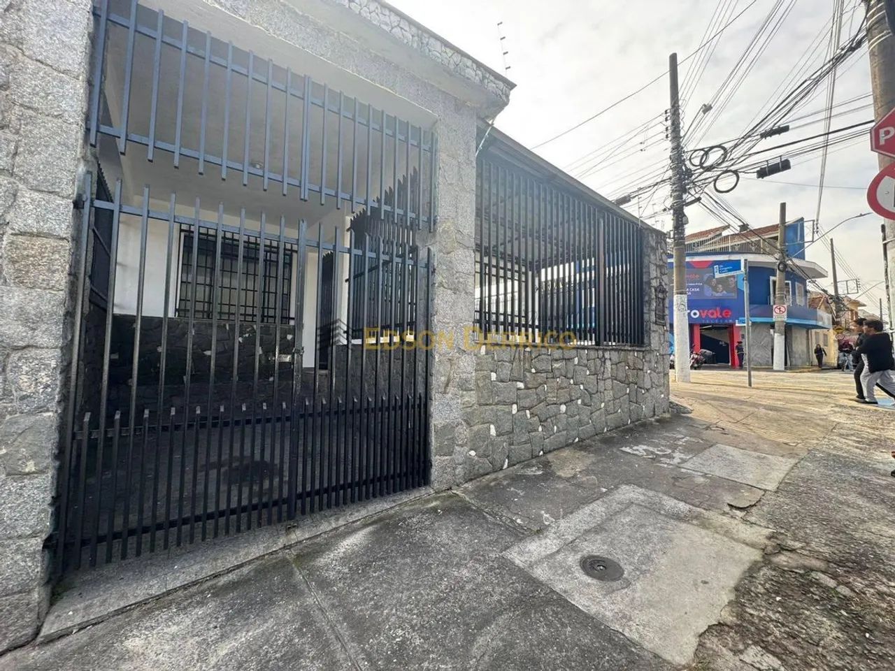 Casa com 6 Quartos para Locação, Centro - Pindamonhangaba - Foto 4