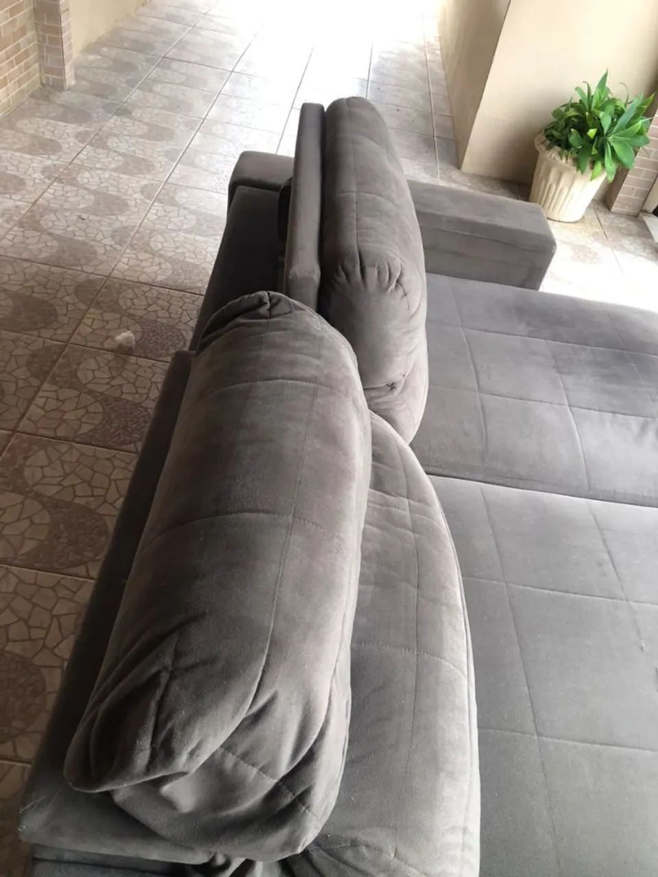 Sofá Chaise tamanho grande (oportunidade) - Foto 5