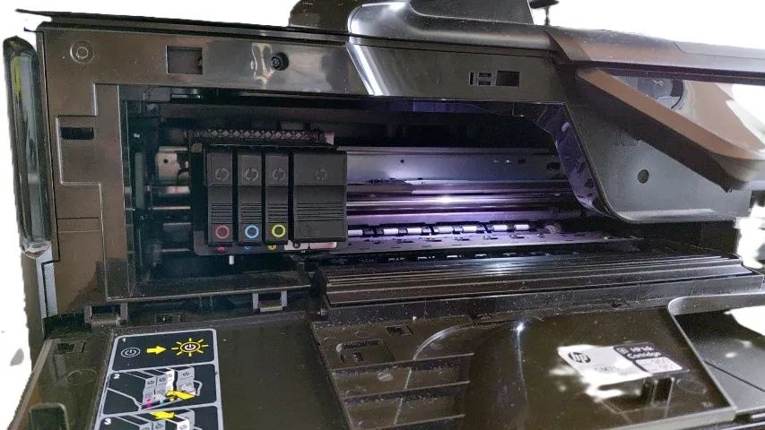 Impressora Multifuncional HP OfficeJet Pro 8600 Plus - Com Defeito na Cabeça de Impressão  - Foto 4