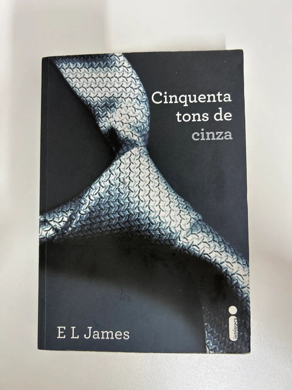 Cinquenta tons de cinza