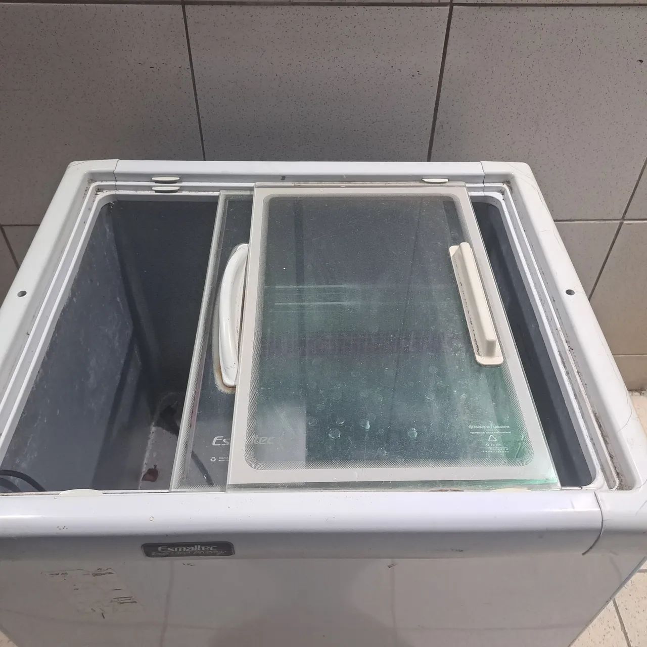 Freezer expositor esmaltec - Foto 3