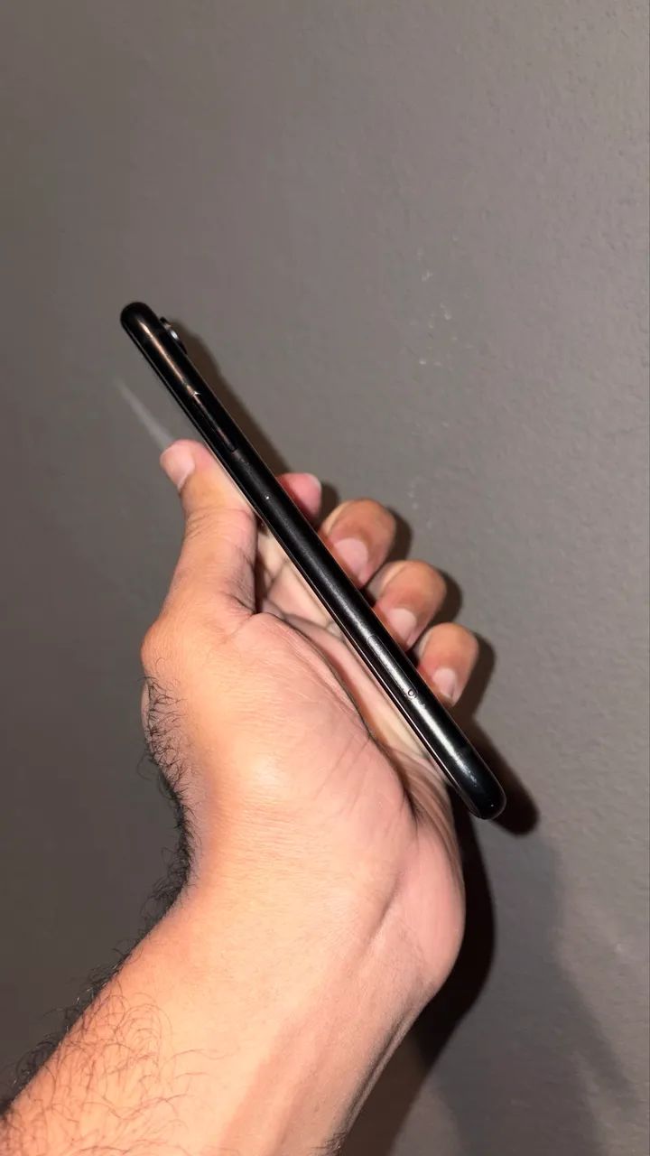 iPhone XR 64GB Preto  - Foto 5