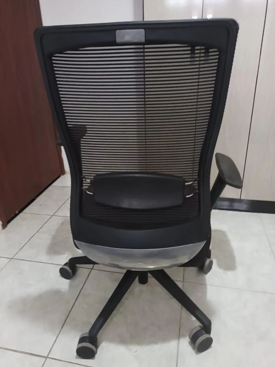 Cadeira Giratorio com quebrada na parte do assento - Modelo Giroflexforma.  - Foto 5