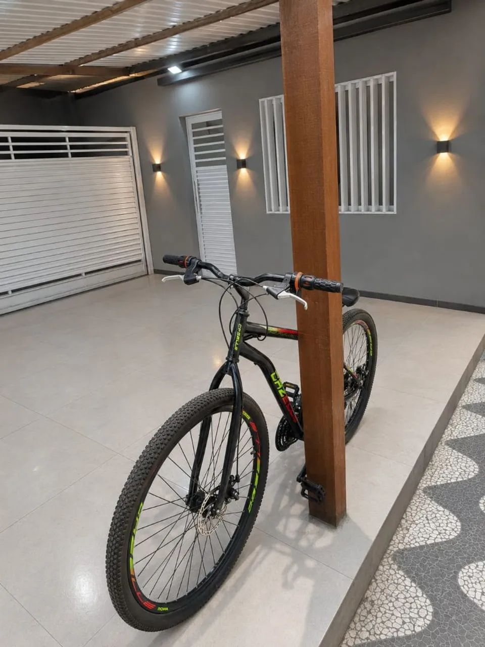 Bicicleta aro 29 semi-nova - Foto 2