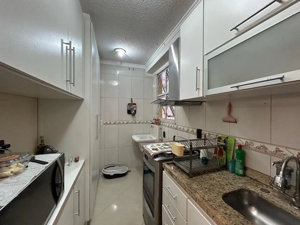 Pia de granito...acompanha balcao super conservado. - Foto 2