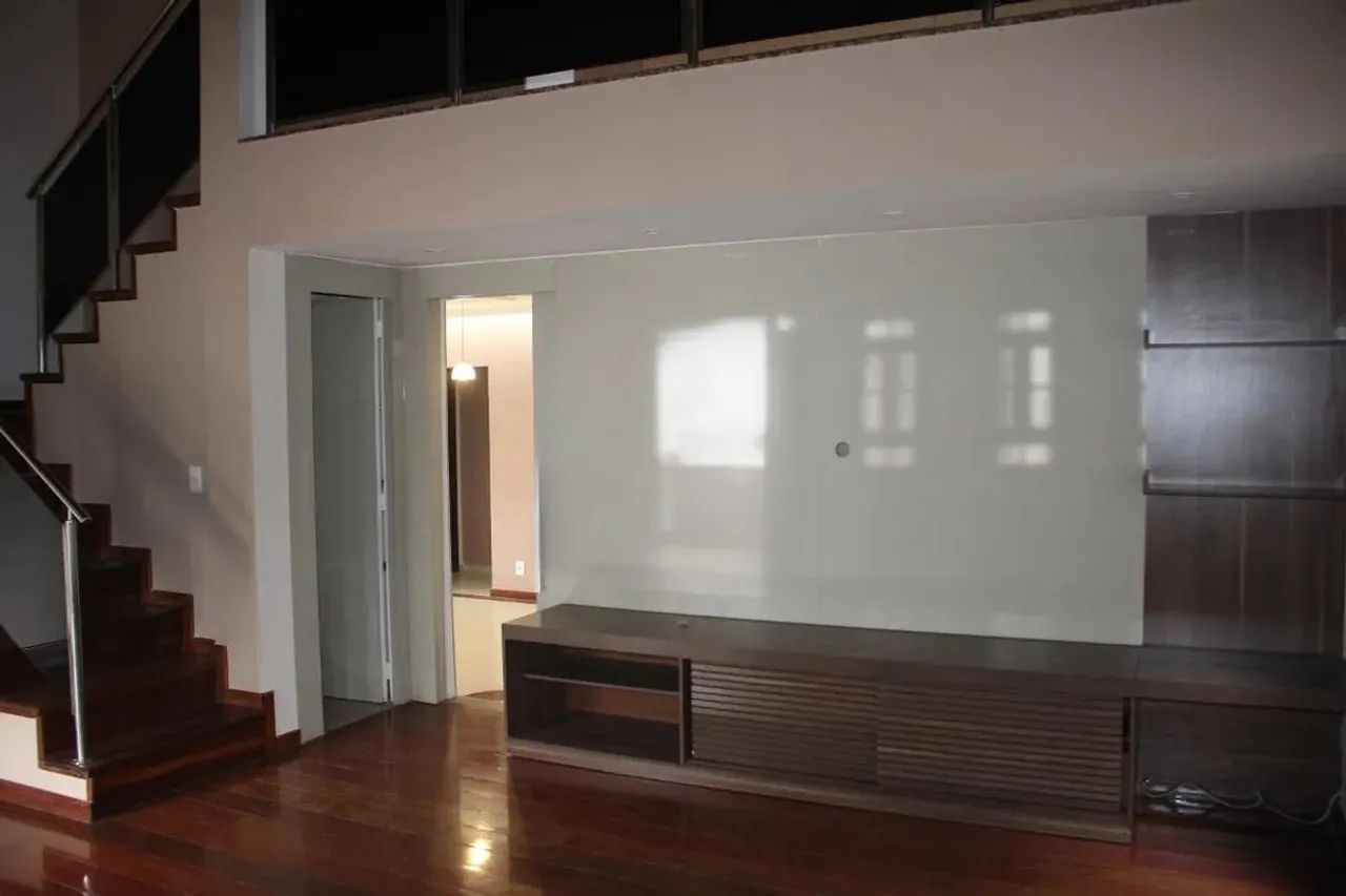Casa à Venda - Tirol, 5 Quartos, 557 m2 - Foto 4