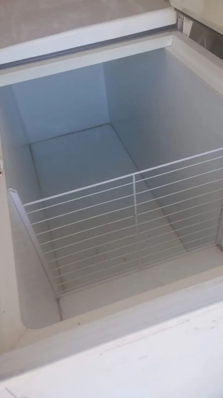 Freezer 220V - Foto 2