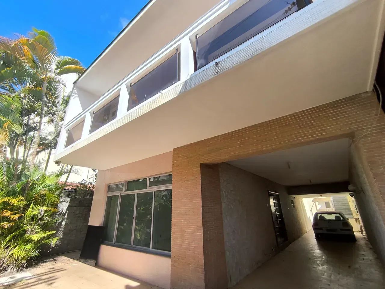 Casa com com 4 quartos sendo 2 suítes, mais Apto 2/4 sendo 1 ste, piscina em Centro - Maca