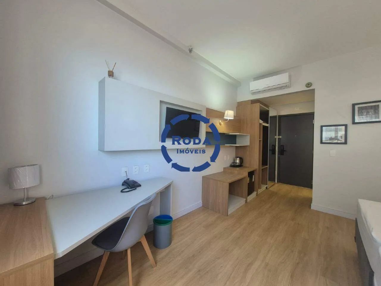 No Gonzaga Apartamento compacto no estilo Studio que combinam conforto e versatilidade. - Foto 3