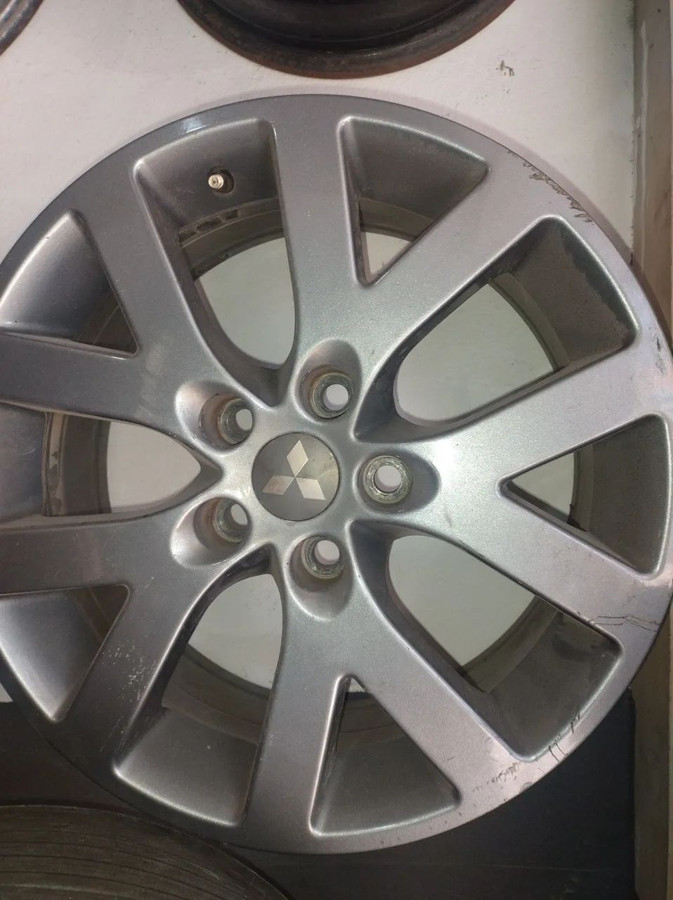 Roda Mitsubishi TR4 17 '
