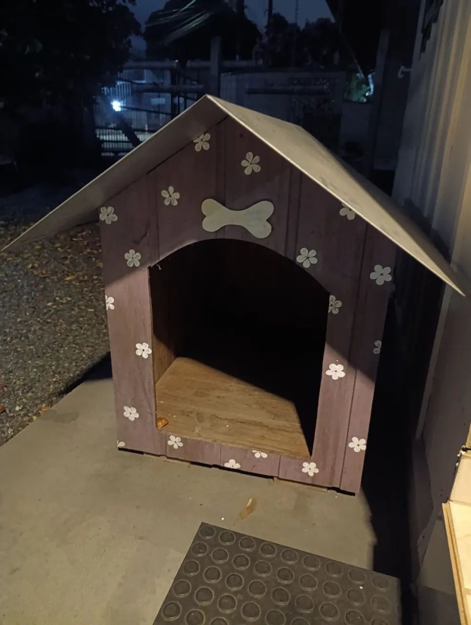 Casinha de cachorro tamanho médio