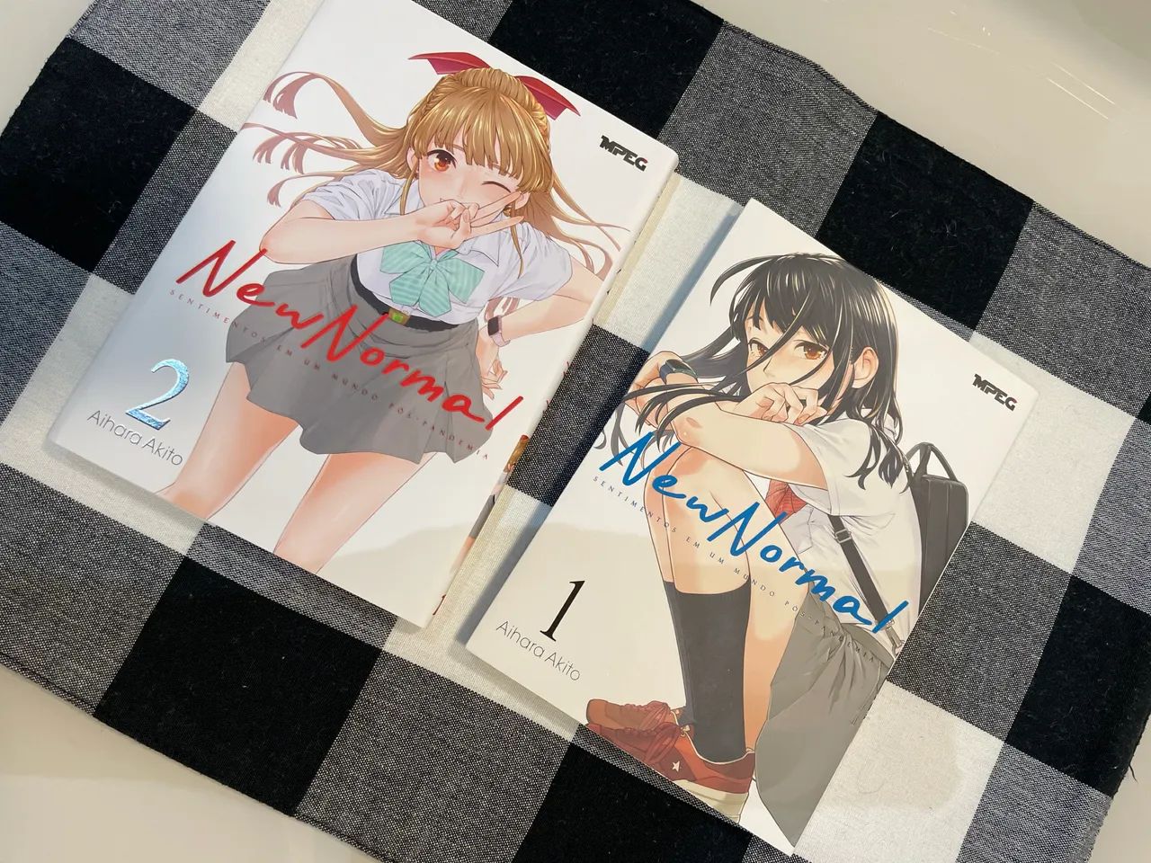 Mangás New Normal vol.1 e 2 Editora MPEG - Foto 2
