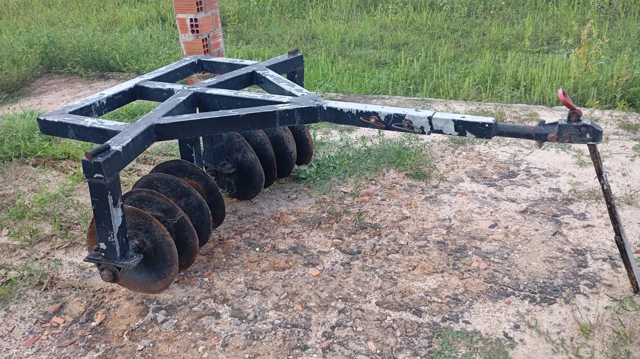 Vendo grade de fabricação caseira para triciclos e quadriciclos! 