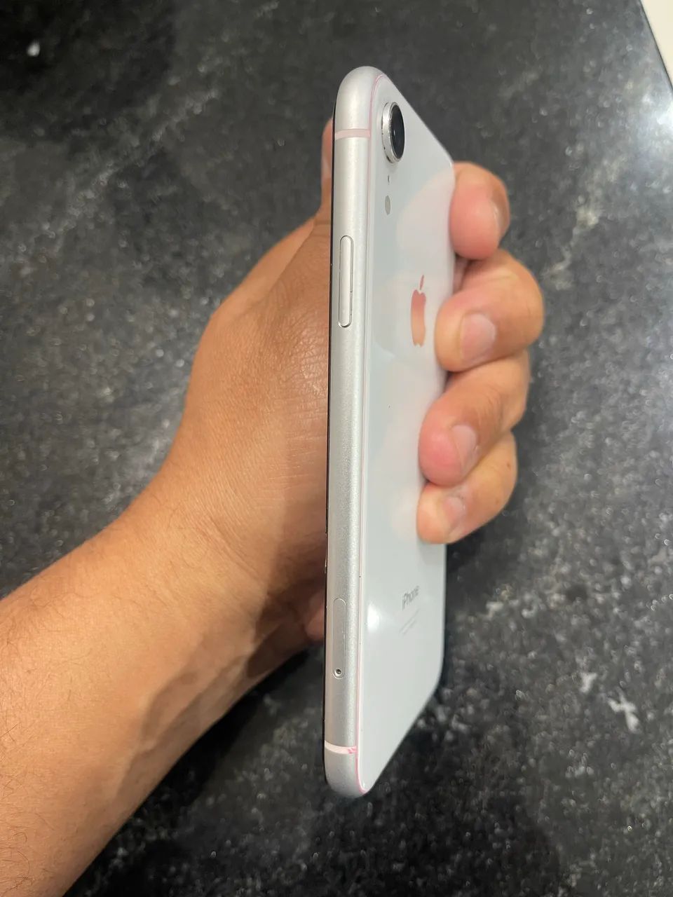 iPhone XR 64 Gb branco - Foto 3