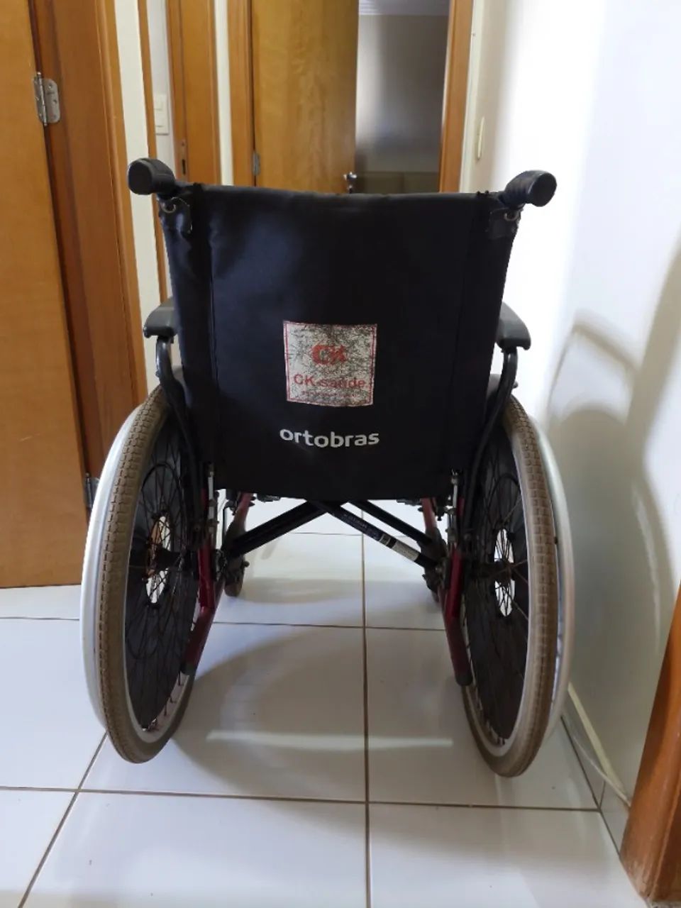 Cadeira de Rodas  - Foto 4