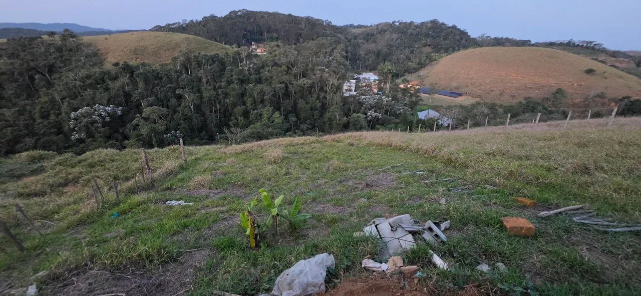 Terreno com meia-água de 2 cômodos. - Foto 5
