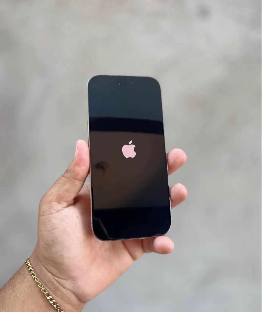 iPhone 16 Pro  - Foto 2