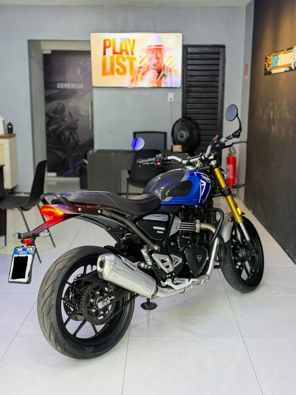 TRIUMPH SPEED 400 ? 2025 - Foto 4
