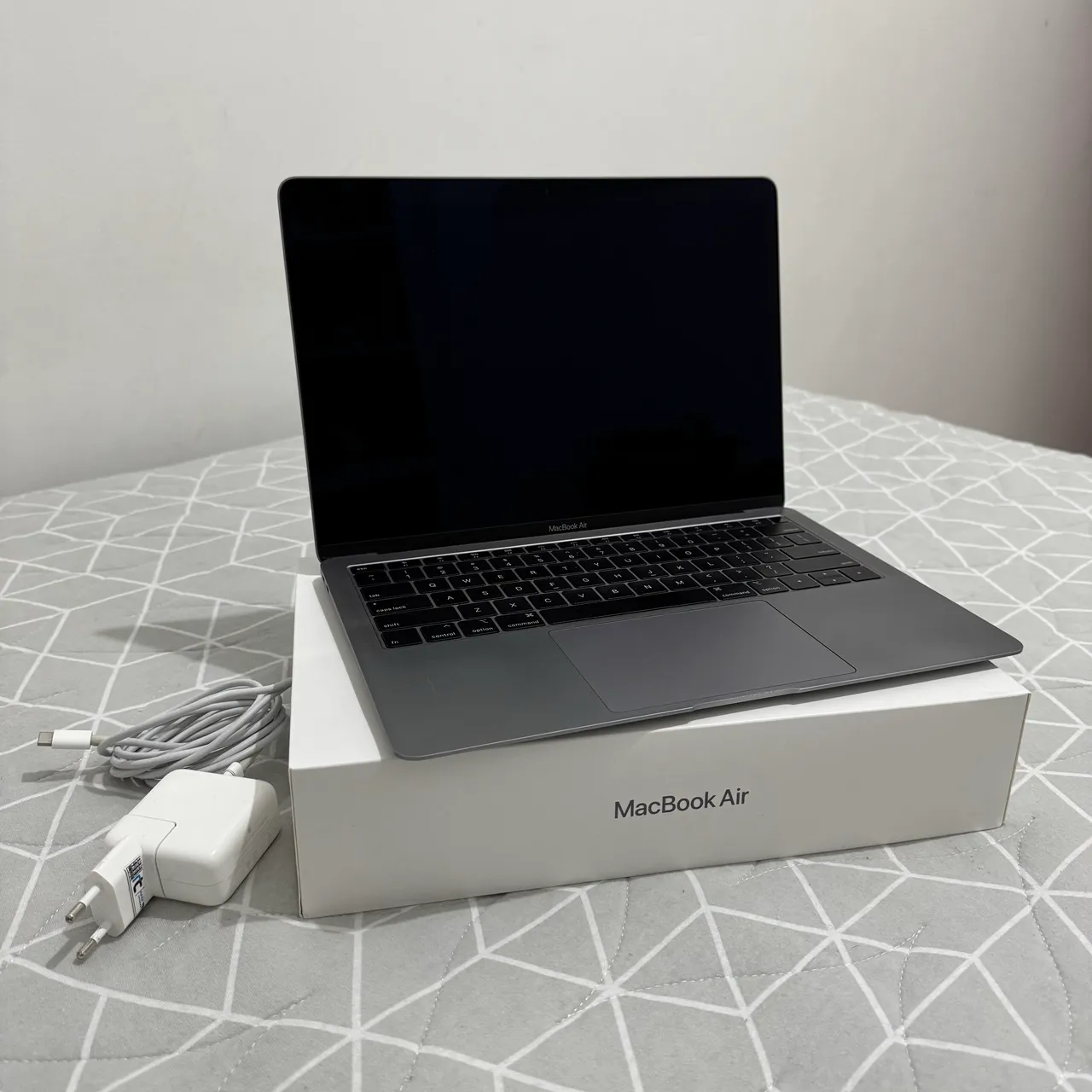 MacBook本体 MacBook Air (13-inch, 2017) 8G/128G YR Macbook Air 2017, 13.3
