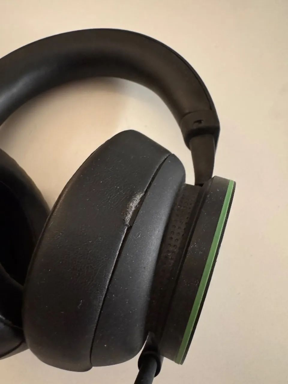 Xbox Wireless Headset by Microsoft with Bluetooth and 20-Hour Spatial Audio451035536242124801