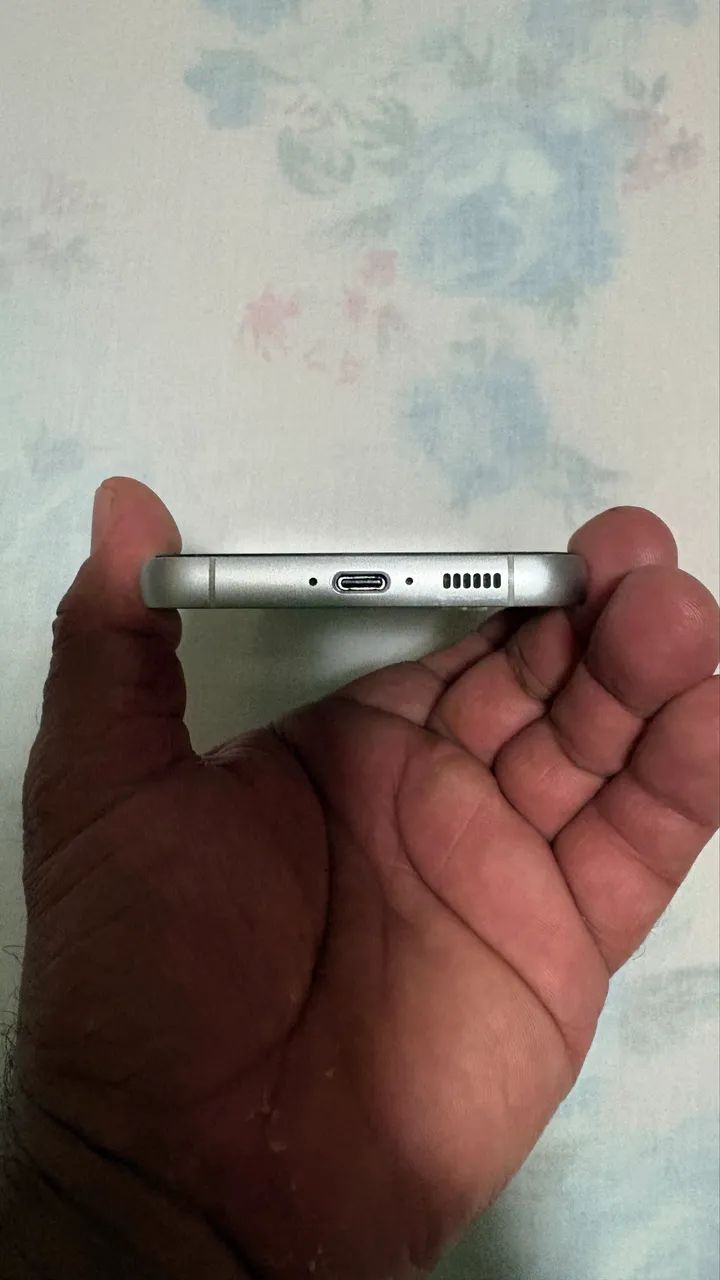 Samsung s23 fe 8gb/256 - Foto 4