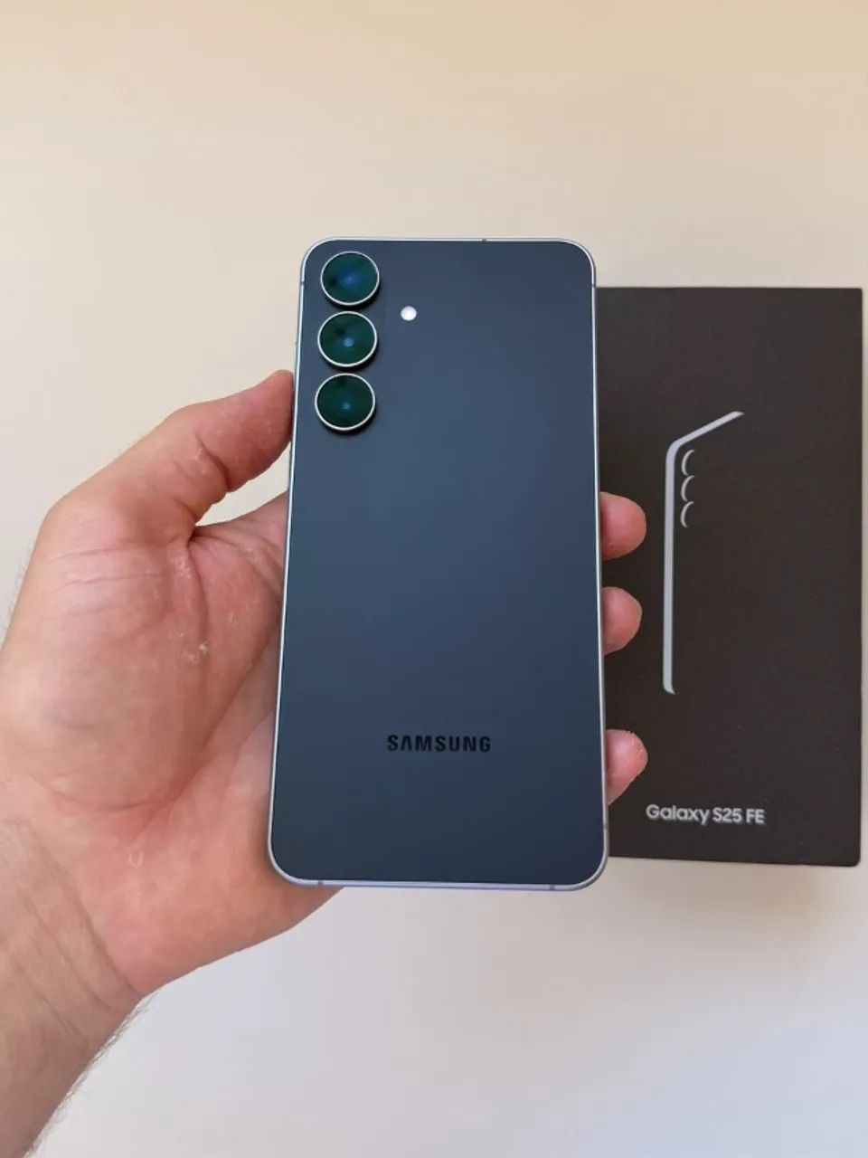 Samsung S25 FE 128GB com caixa (garantia e parcelamento) 