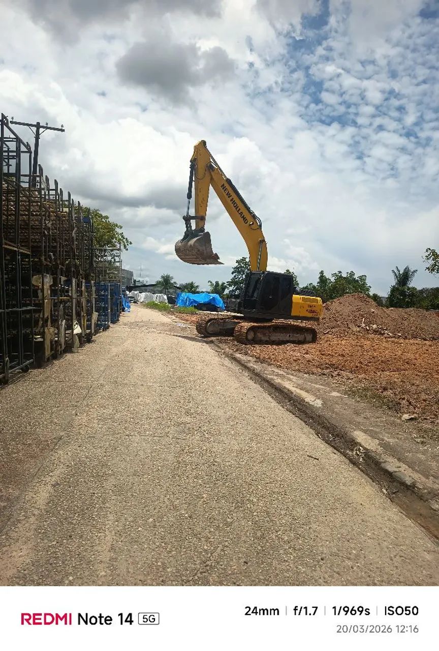 retroescavadeira disponível serviço  - Foto 2