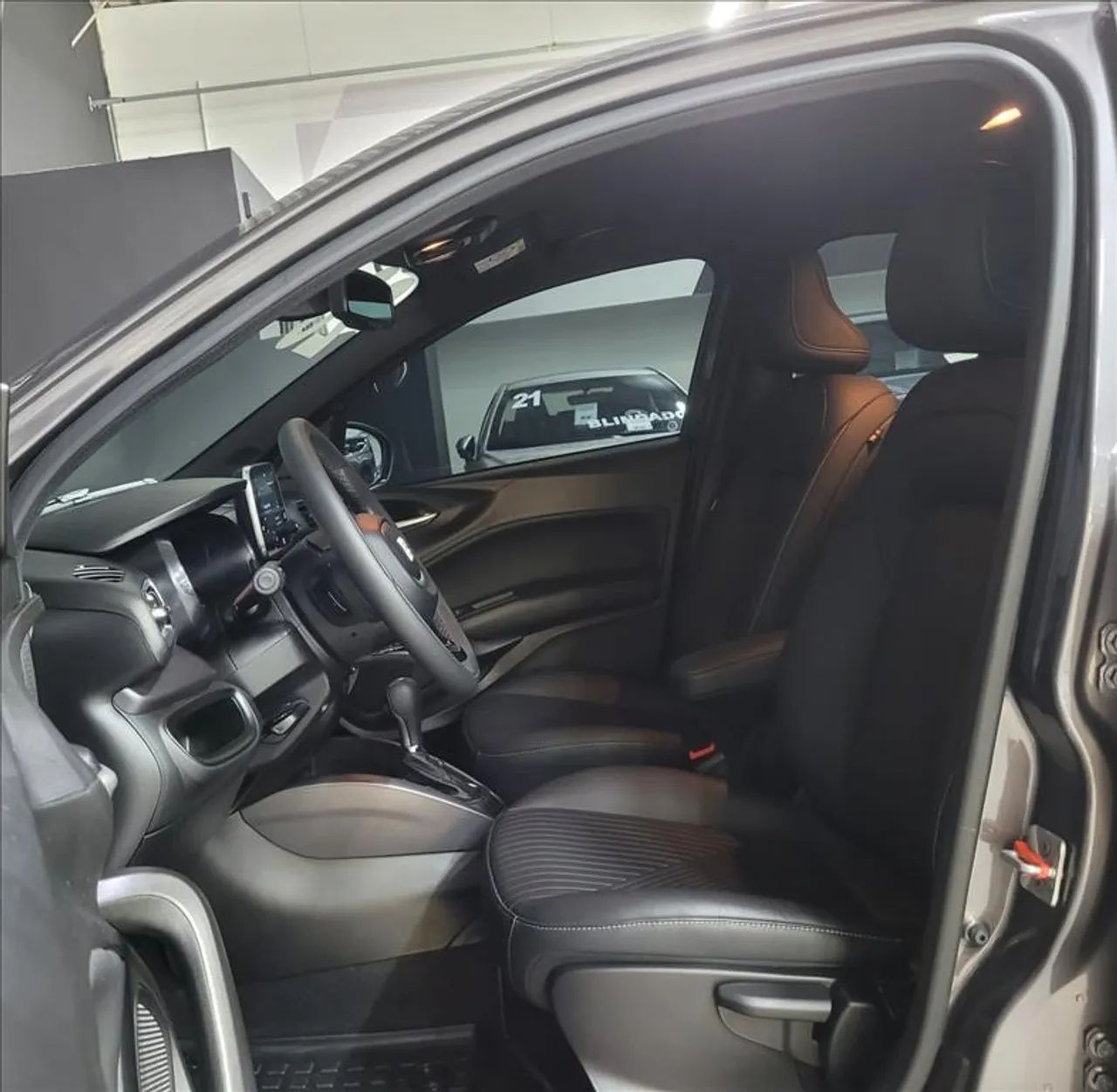 Fiat Cronos Precision 1.3 16V Flex Aut., foto 16 de 16