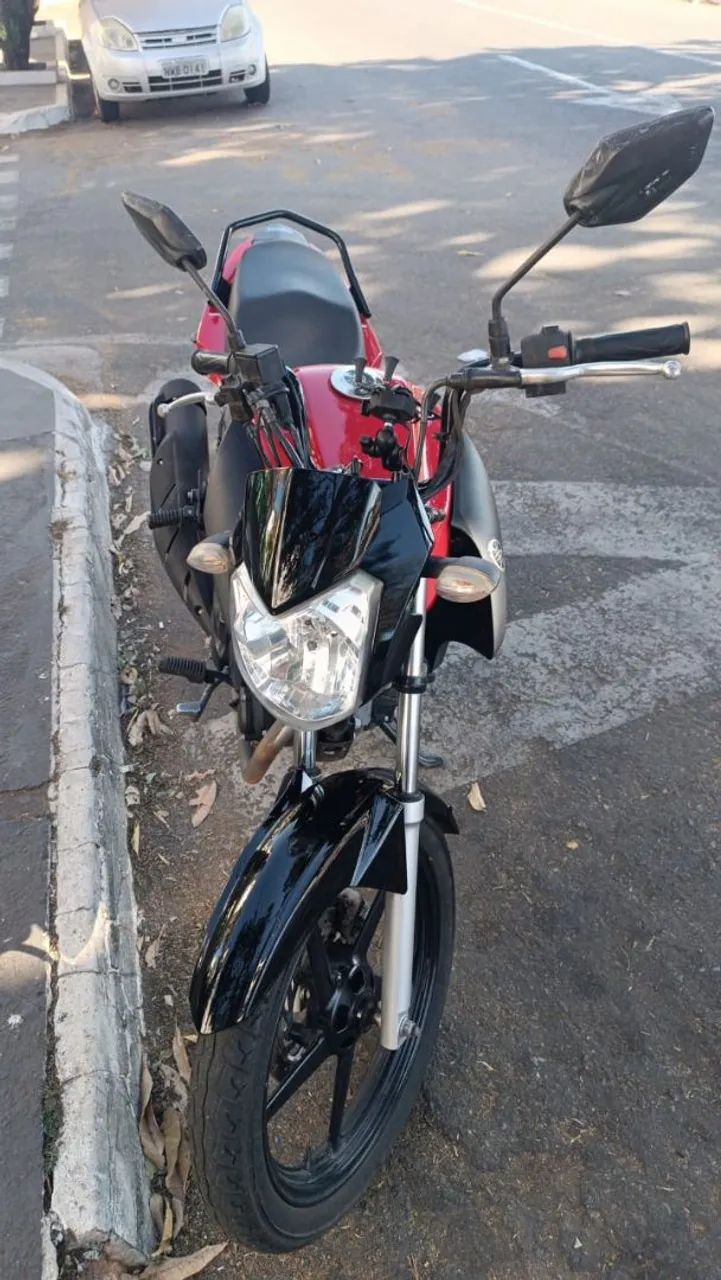 Factor 38000 km $ 12.500 - Foto 2