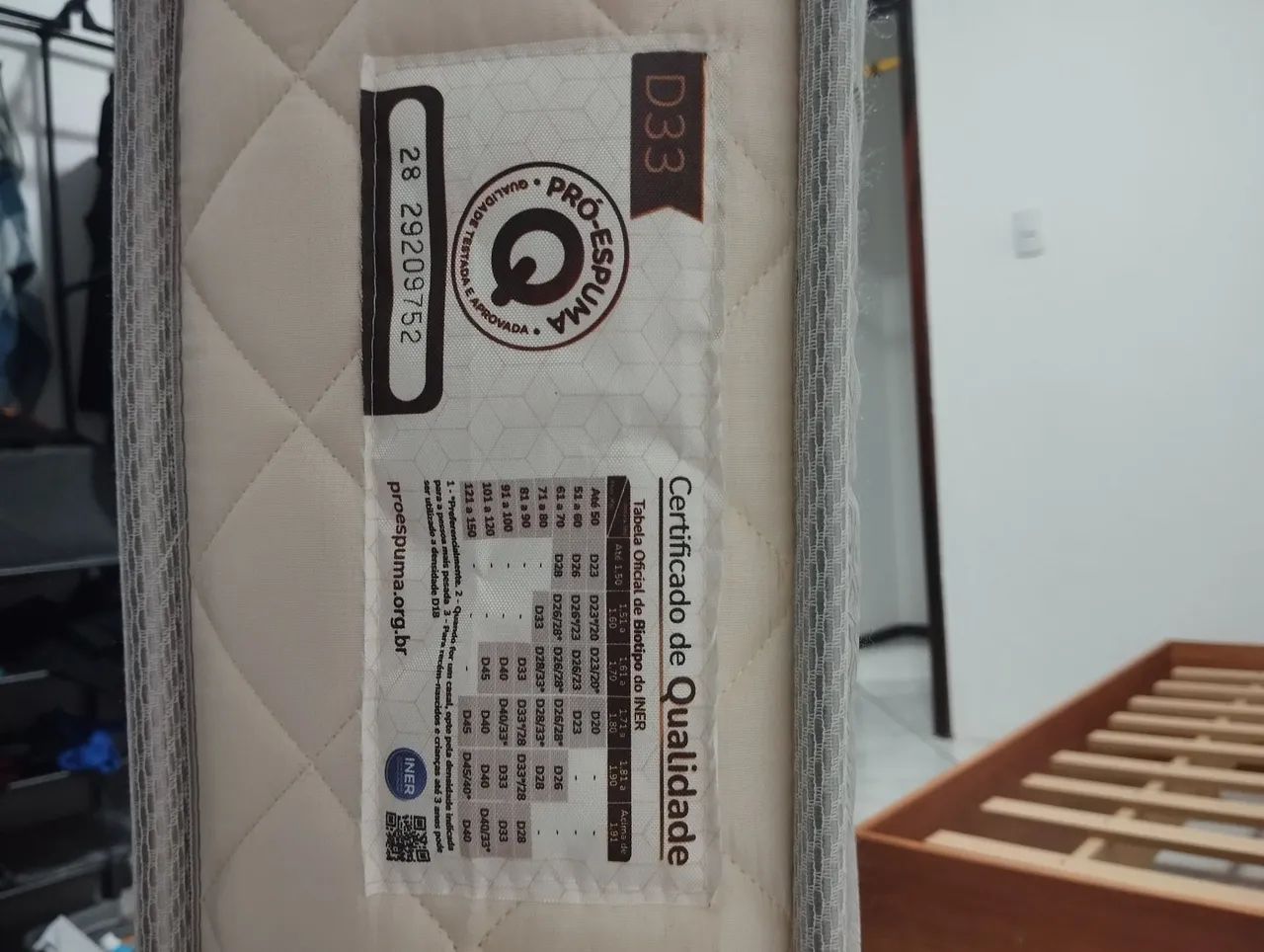 Cama e colchão de espuma D33 - Foto 3
